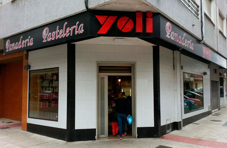 Pastelería Yoli en Camilo José Cela